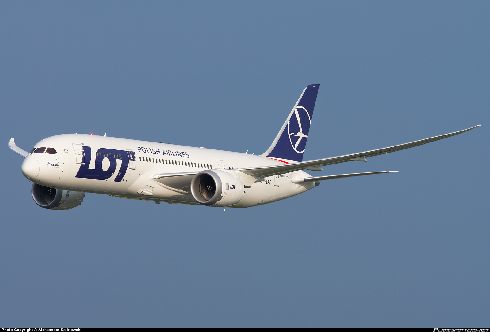 sp-lrf-lot-polish-airlines-boeing-787-8-dreamliner_PlanespottersNet_457359