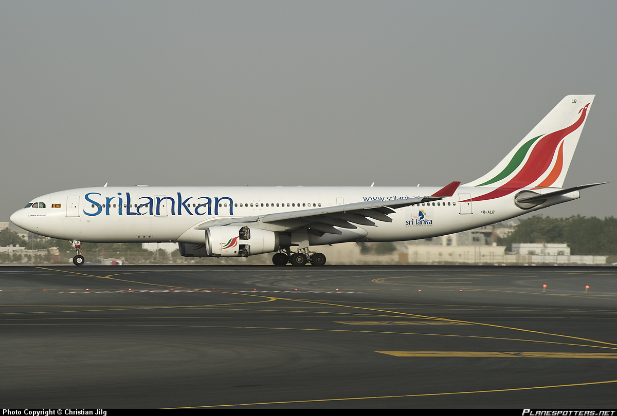4r-alb-srilankan-airlines-airbus-a330-243_PlanespottersNet_164144