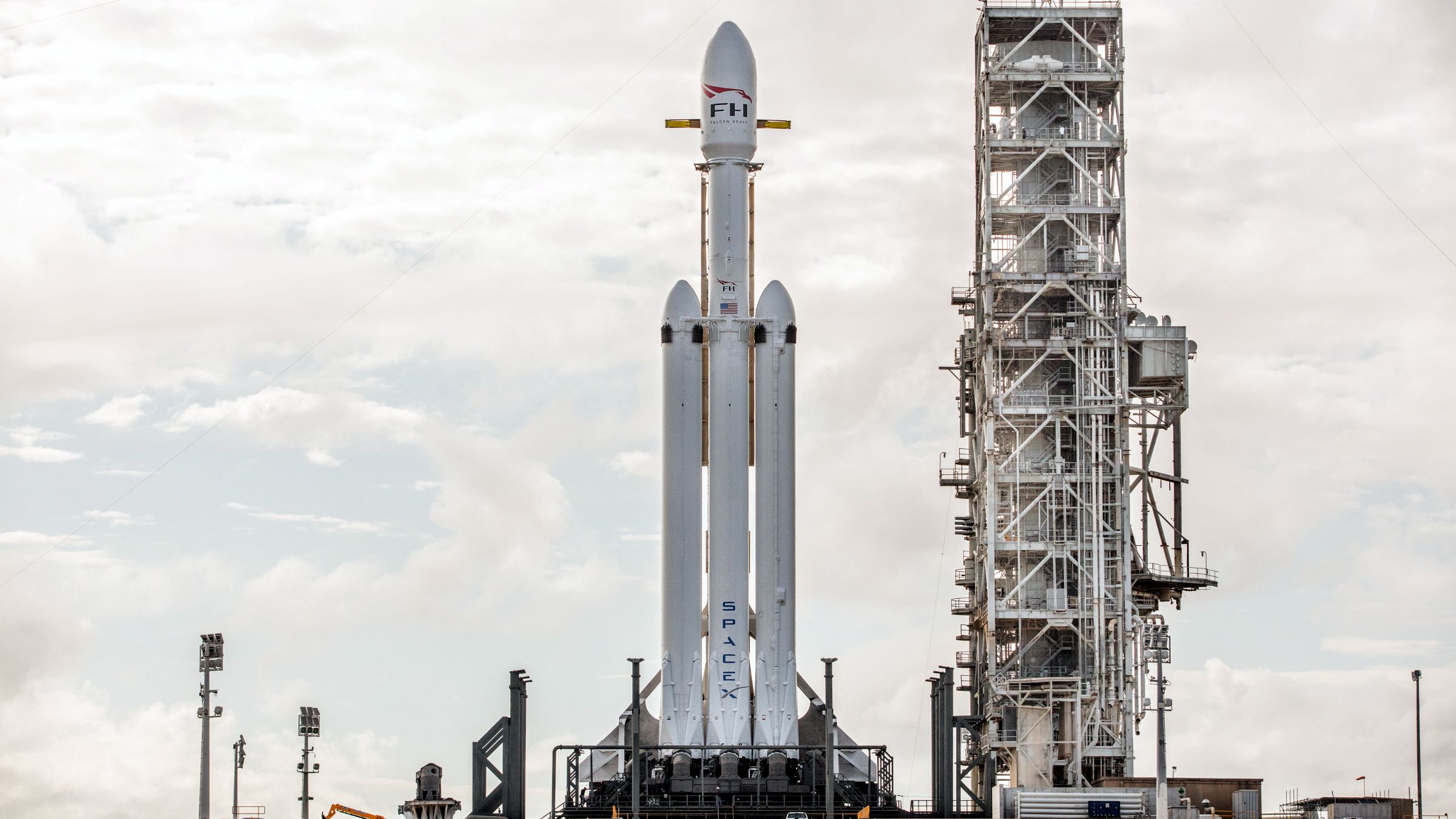 Most powerful rocket SpaceX Falcon Heavy ready for launch from Kennedy Space Center ...