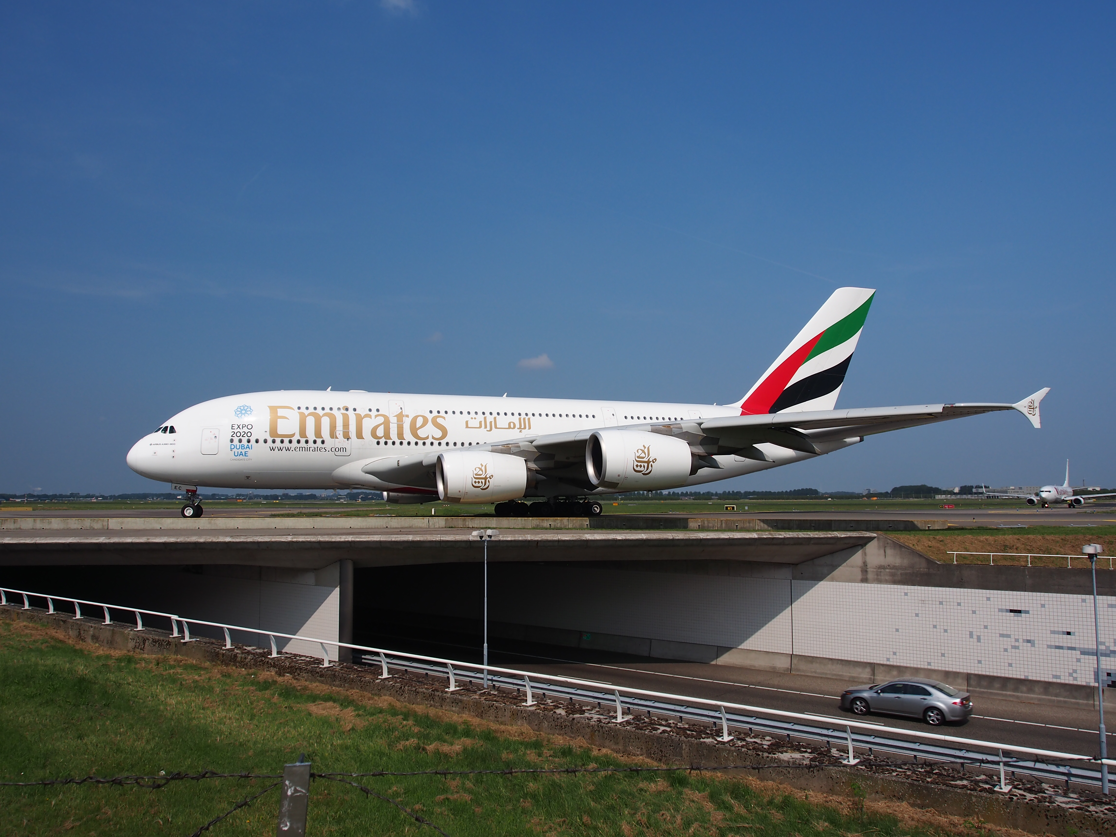News Emirates Orders 2 More A380 S Airlive