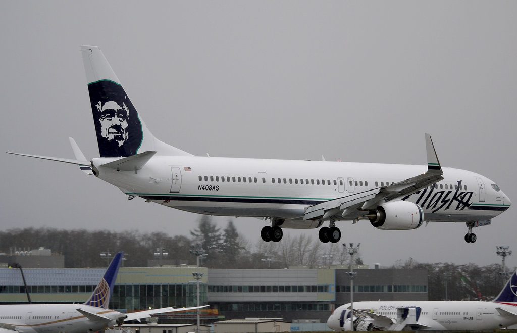 Four Crew Members Of Alaska Airlines Flight Hospitalized