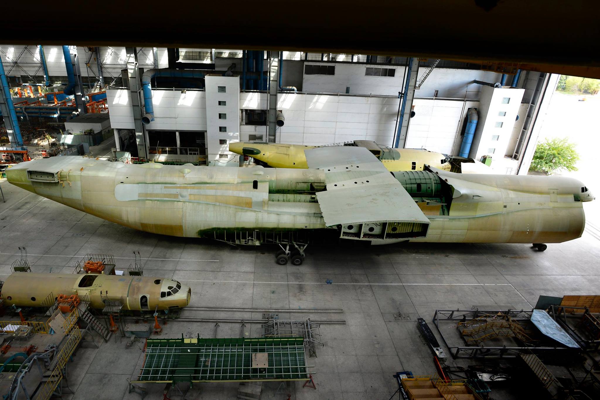 Fuselage of the second АN-225 at ANTONOV Company’s production facility.