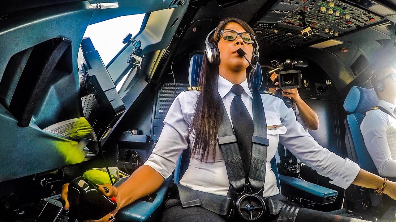 VIDEO First Officer Sabrina lands the Air Arabia A320 in