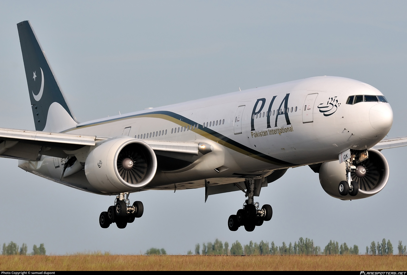 Pia 777