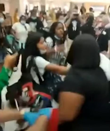 Brawl Erupts At San Juan Airport After Drunk Female Passenger Refuses To Leave Flight Airlive Brawl Erupts At San Juan Airport After Drunk Female Passenger Refuses To Leave Flight Airlive