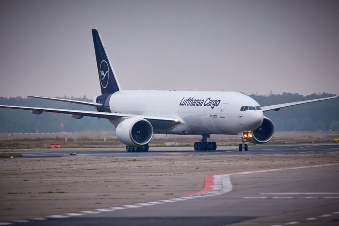 Lufthansa esa policy sales