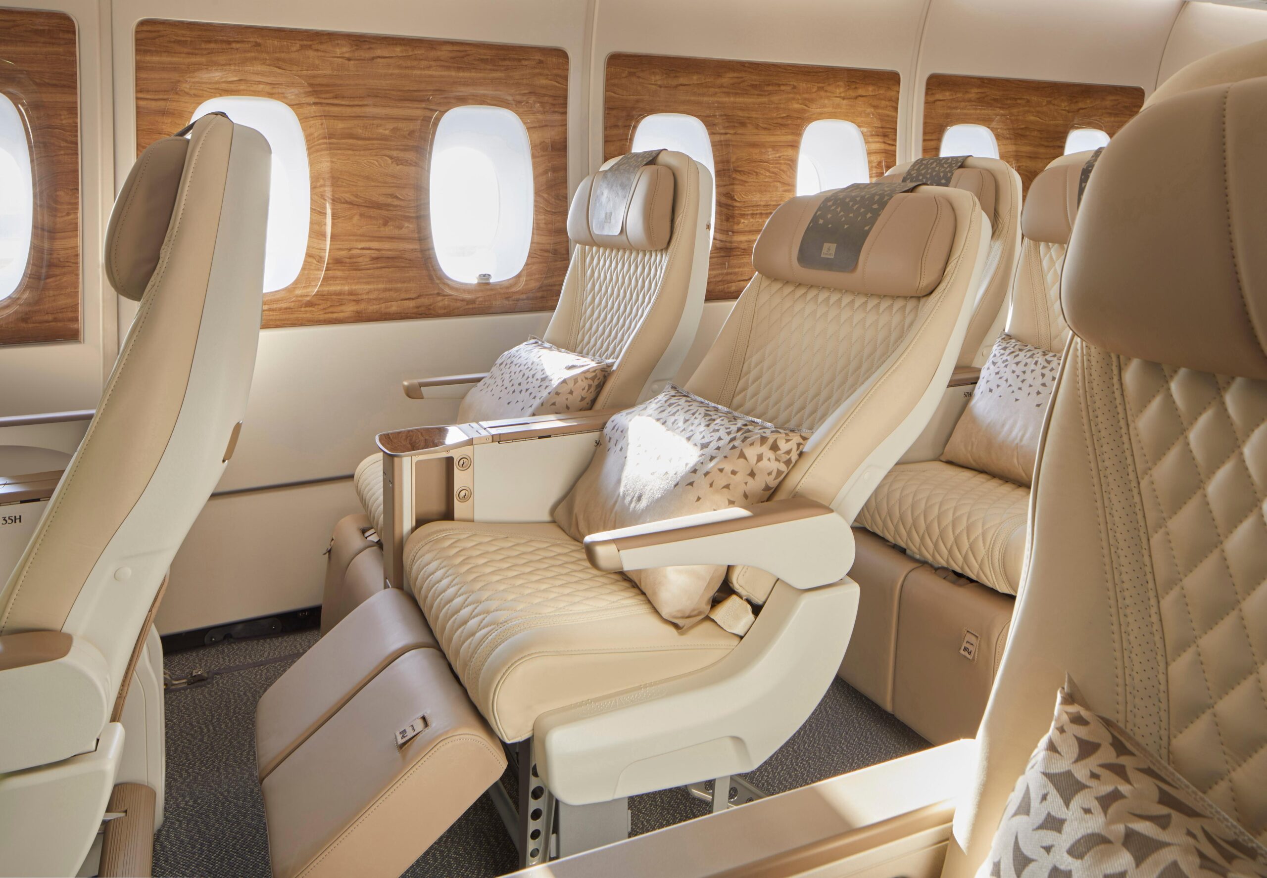 Discover the new Emirates premium economy seats in its recent Airbus
