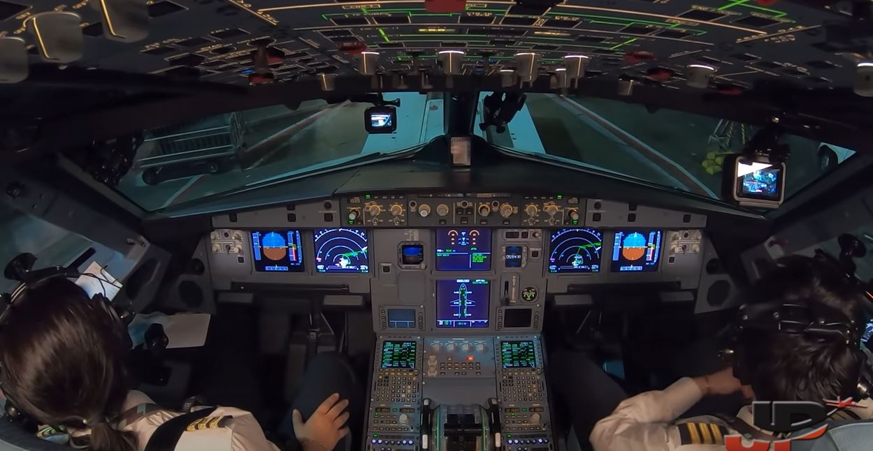 cockpit simu