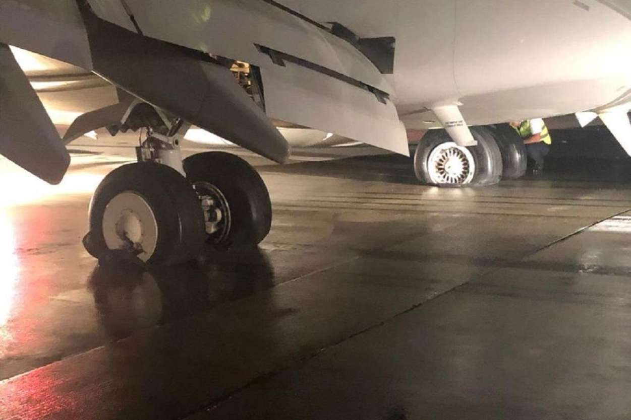 INCIDENT Fly Egypt Boeing 737 suffered all landing gear tires blown away on landing - AIRLIVE