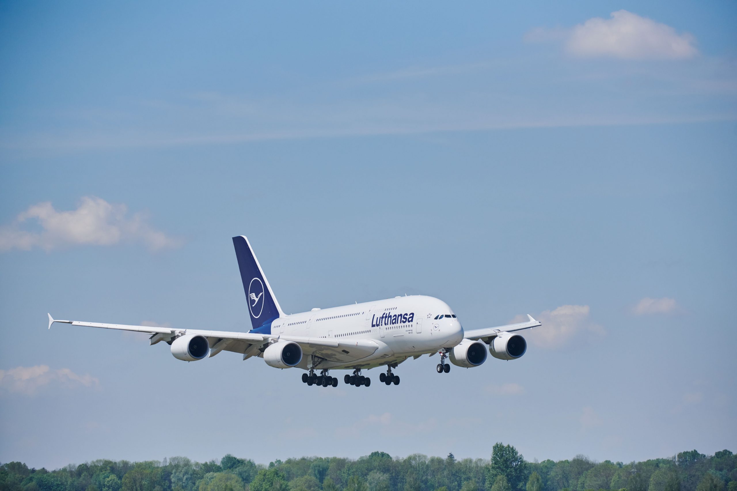 Lufthansa finally decided to reactivate the Airbus A380 - AIRLIVE